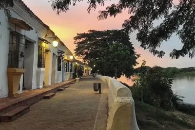פאזל של Mompox1