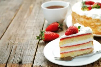 Strawberry Cake