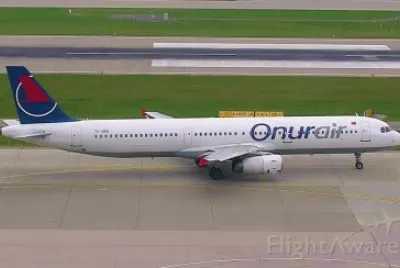 Onur Air Airbus A321 Turquia
