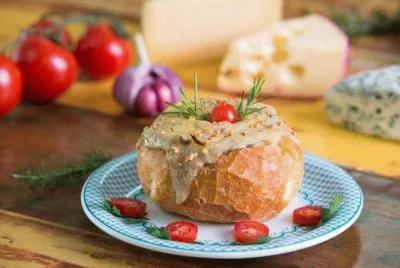 Bread   Melted Cheese