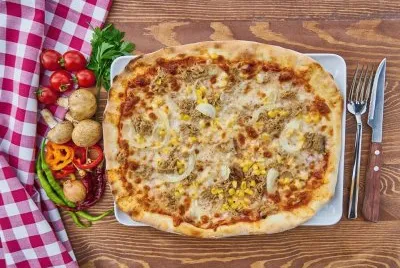 Portuguese Pizza