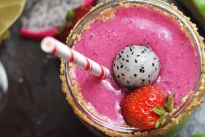 פאזל של Dragon Fruit   Strawberry Juice