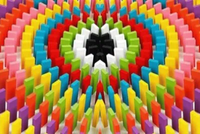 å°ç¨±