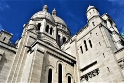 Templo en ParÃ­s, Francia.