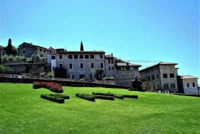 Asis, Italia.