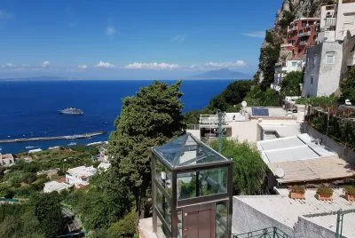 capri