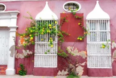 Fachada en Cartagena de Indias-Colombia jigsaw puzzle