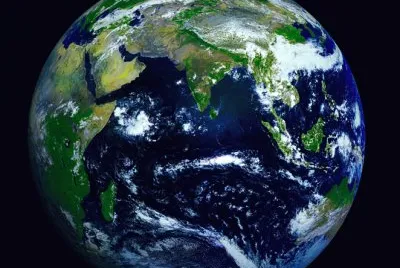 El planeta del sistema solar que tiene agua y vida