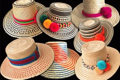Chapeaux