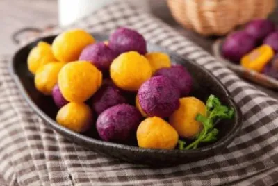 Fried sweet yam balls