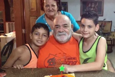 60  aÃ±os del abuelo