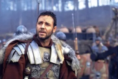 RUSSELL  CROWE