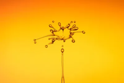 YELLOW jigsaw puzzle