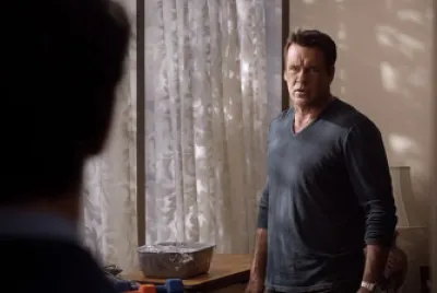 Secret Service agent Bruce - Forget Me Nots
