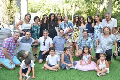 ×›×œ ×”×ž×©×¤×—×” ×§×™×¥ 2016