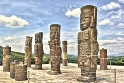 Atlantes de Tula