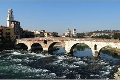 ponte pietra