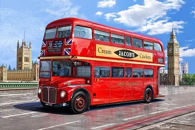 Speak about the advantages of the bus.