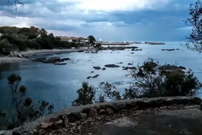 Solenzara, Corsica. jigsaw puzzle