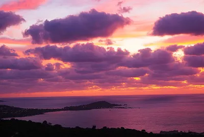Coucher de soleil sur la pointe d  'Isolella