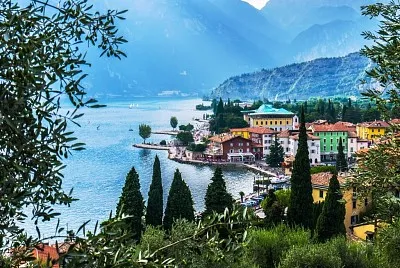 Nago torbole