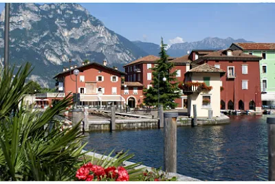 Nago torbole