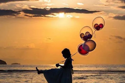 פאזל של niÃ±a y mar