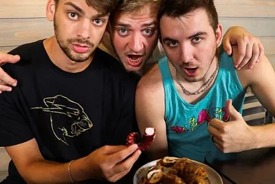 Chan Chan Garret and Chris :)))