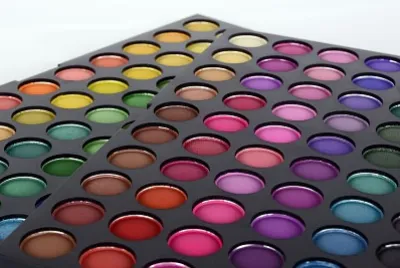eye-shadow jigsaw puzzle