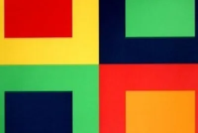 893