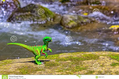 bebe velociraptor