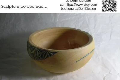 Woodturning and chip carving, La Dent du Lion
