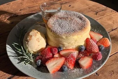 pancakes with srawberry jigsaw puzzle