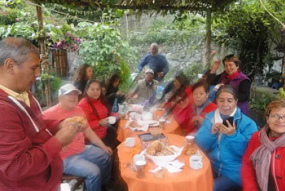 reunion de amigos providencia jigsaw puzzle