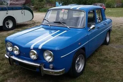renault 8