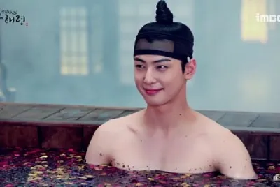 Rookie Historian Goo Hae Ryung
