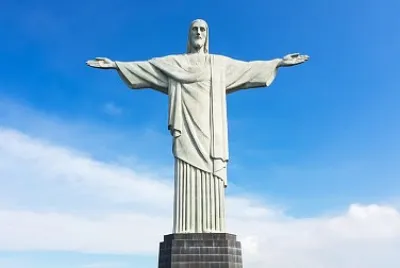 DESCUBRE EL LUGAR