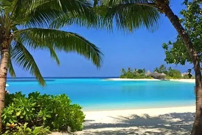 Beach shades jigsaw puzzle