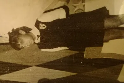 Hi, here I am ! In this photo I was  nine years ol
