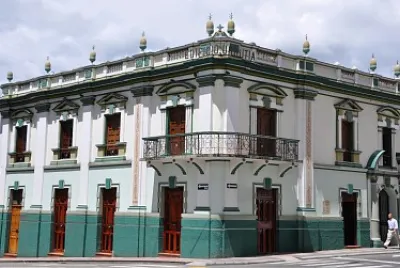 Bloque Edificio Urrutia de la sede IbaguÃ©