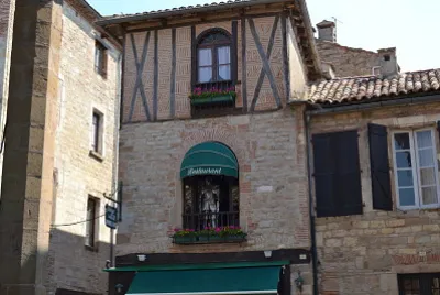 פאזל של cordes sur ciel