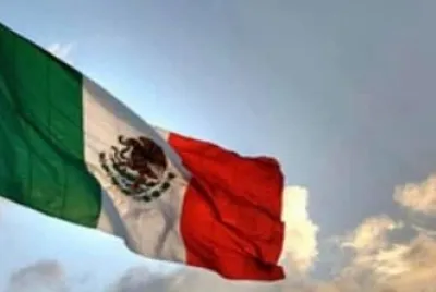BANDERA DE MÃ‰XICO