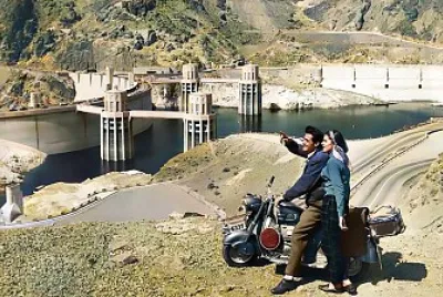 Hoover Dam impresses a young Swiss couple making t