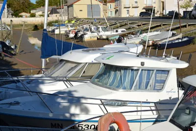 פאזל של st seurin d 'uzet