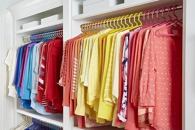 closet color clothes