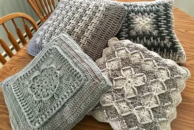 4 pillows