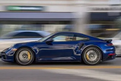 Porsche 911 Turbo-S 60mph 2.6secs