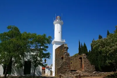 El faro - Colonia del Sacramento