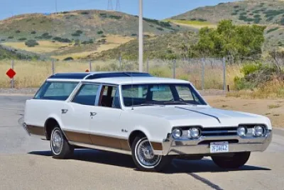 1967 Oldsmobile Vista Cruiser