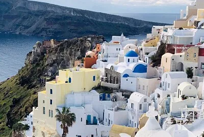 Santorin a jigsaw puzzle